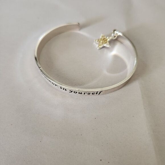 Unbranded Bundle Fashion Jewelry Braclet Set Of 6 Variety Cuff, Beaded, Clasp - Picture 3 of 12